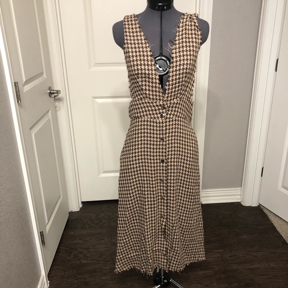 SHEIN Dresses & Skirts - 🔥Price Firm🔥Donating Soon Cute Brown Jumper Dress